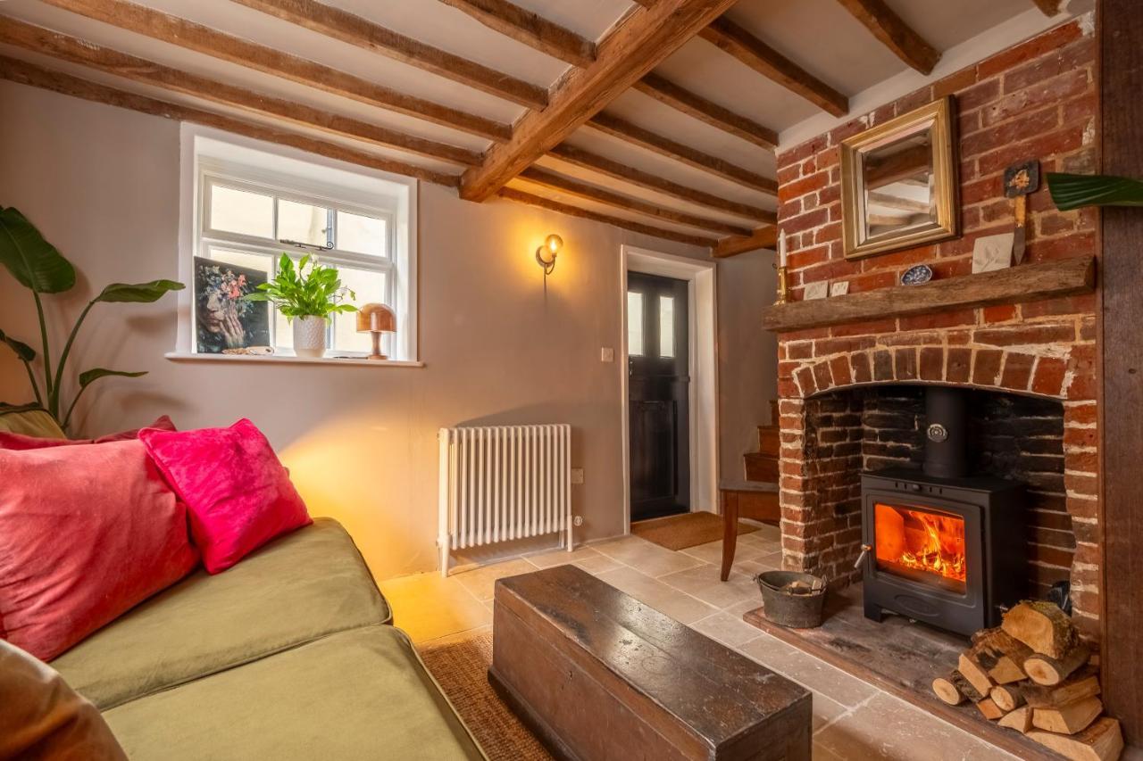 Most Romantic Cottage In Suffolk - Number Four Framlingham Exterior photo