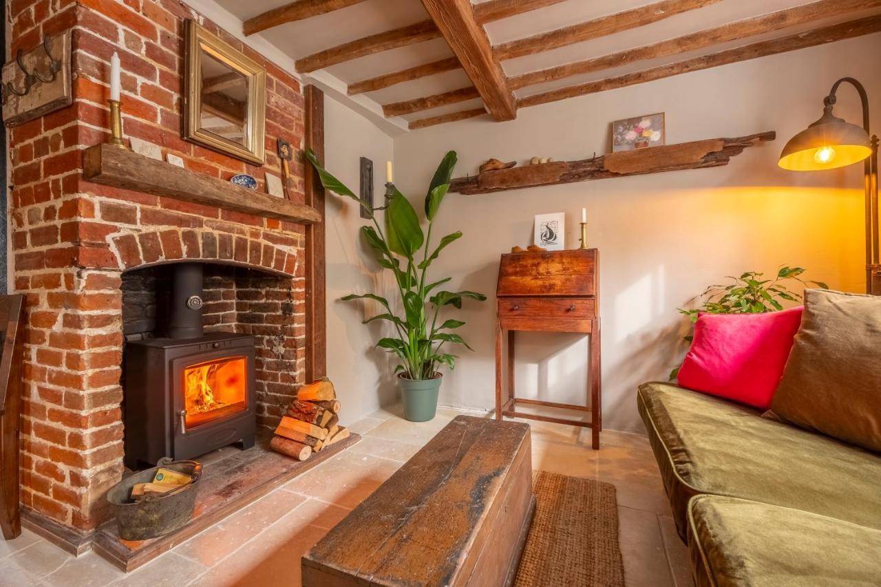 Most Romantic Cottage In Suffolk - Number Four Framlingham Exterior photo